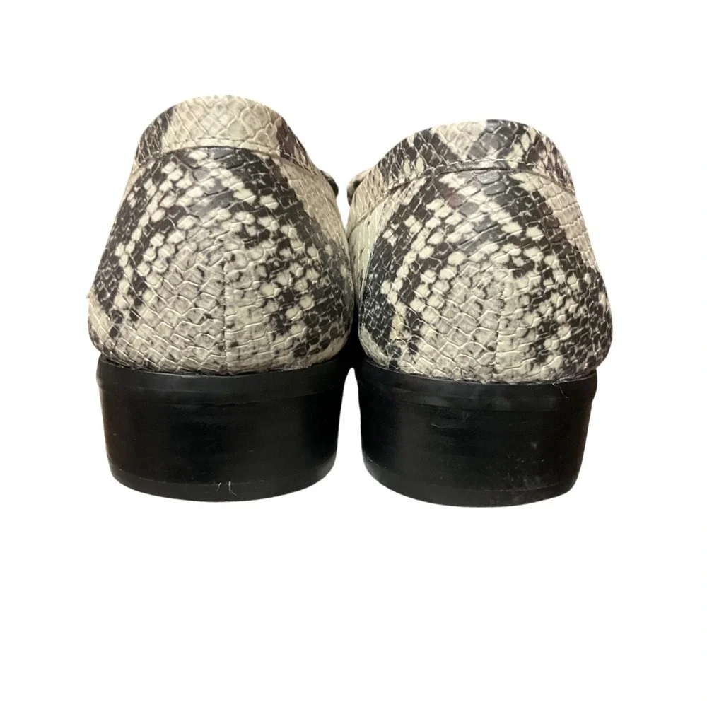 Bleeker & Bond‎ Women's Snakeskin Print Buckle Strap Slip On Flat Loafers Size 8